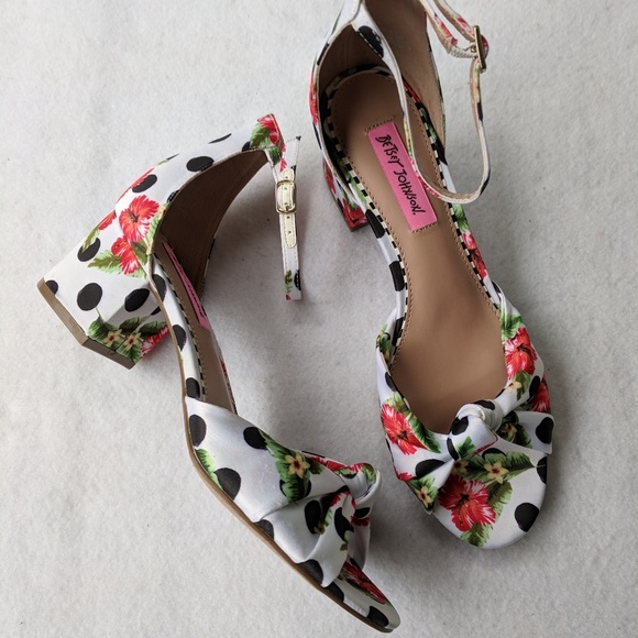 betsey johnson floral heels